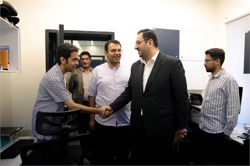 تقدیر از نقش پیام‌رسان‌های داخلی در پایداری ارتباطات در جنگ رمضان