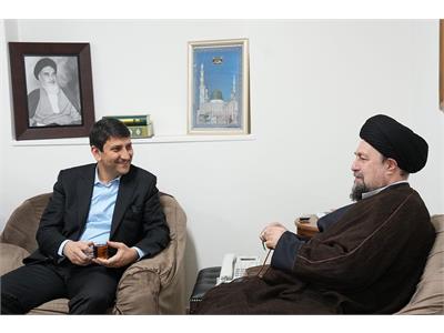 دیدار وزیر ارتباطات با یادگام امام