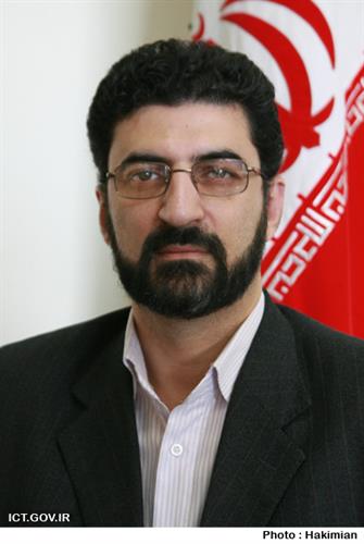 معاون توسعه و مدیریت شبکه سازمان فناوری اطلاعات خبر داد: انجام هماهنگی الکترونیکی با استان ها جهت توسعه فناوری اطلاعات