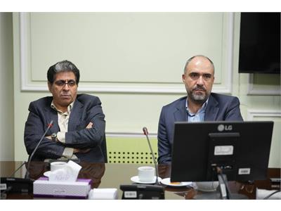 نشست مشترک وزیران ارتباطات و کار