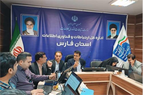 بررسی موانع توسعه ارتباطات روستایی استان‌های فارس و کهگیلویه و بویراحمد