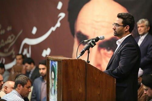 زنجیره تعهدات امام(ره) با ملت، استقلال، آزادی و جمهوری اسلامی است