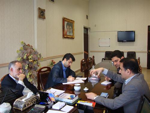 نماینده مرکز امور نوآوران و همکاریهای علمی شهید فهمیده گیلان در دیدار با مدیرکل ارتباطات و فناوری استان گیلان برای توسعه ict در گیلان آماده همه نوع همکاری هستیم.