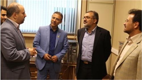 دیدار نوروزی و بازدید رئیس سازمان تنظیم مقررات و ارتباطات رادیویی ازدانشکده
