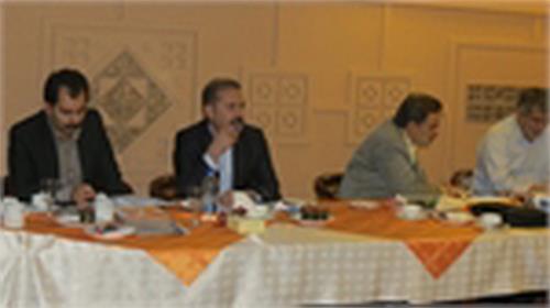 پیگیری مسائل حوزه‌ی ICT  استان  چهارمحال و بختیاری در دردومین جلسه‌ی بررسی عملکرد و انجام میزان تعهدات اپراتورها در منطقه مرکزی