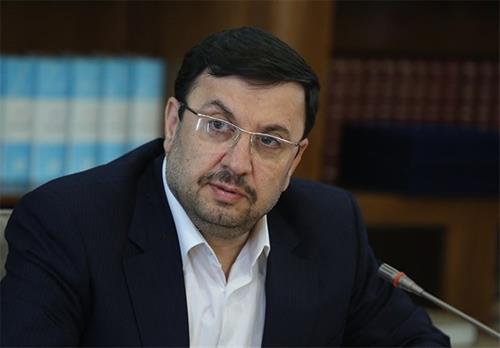 موارد تخریبی  آذری جهرمی به درد افراد احساساتی می‌خورد/توسعه در حوزه ICT، نیازمند کارآمدی است