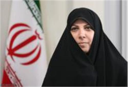 مشاور وزیر و رییس مرکز امور بانوان وزارت ارتباطات : در مرکز امور زنان برای ایجاد محیط عادلانه برای بانوان تلاش می شود