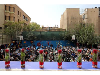 جشن آغاز سال تحصیلی ۱۴۰۴-۱۴۰۵ در دبیرستان علامه حلی با حضور وزیر  ارتباطات و فناوری اطلاعات