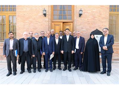 نشست اعضای کمیسیون برنامه و بودجه مجلس با وزیر ارتباطات