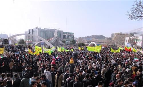 حضور پرشور خانواده ارتباطات در راهپیمایی 22 بهمن