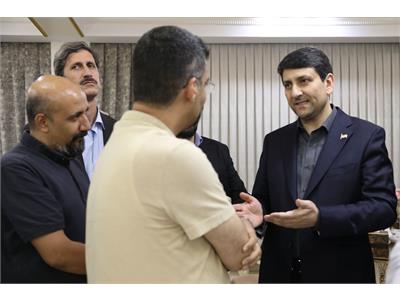 نشست صمیمانه وزیر ارتباطات و فناوری اطلاعات با اصحاب رسانه