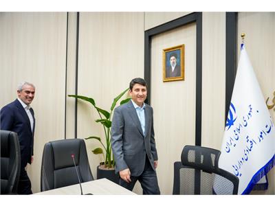 دیدار وزیر ارتباطات با وزیر اقتصاد و دارایی