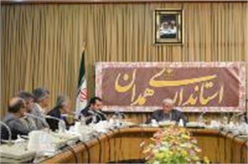 دیدار مدیر کل ارتباطات و فناوری اطلاعات استان به همراه سایر مدیران حوزه ICT  با استاندار همدان به مناسبت روز جهانی ارتباطات