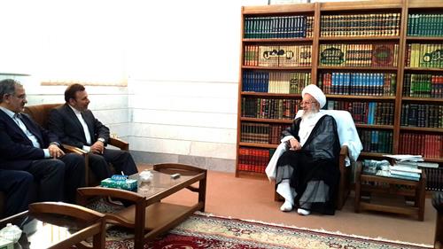 وزیر ارتباطات و فناوری اطلاعات با آیات عظام آیت الله مکارم شیرازی آیت الله موسوی اردبیلی، آیت اله حسینی بوشهری  و همچنین آیت الله سعیدی امام جمعه و تولیت آستان مقدس حضرت معصومه (ع) دیدار  کردند.