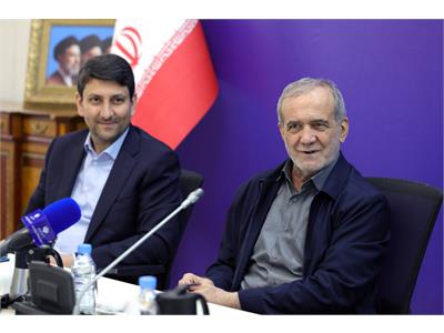 بازدید سرزده رئیس جمهور از وزارت ارتباطات و فناوری اطلاعات