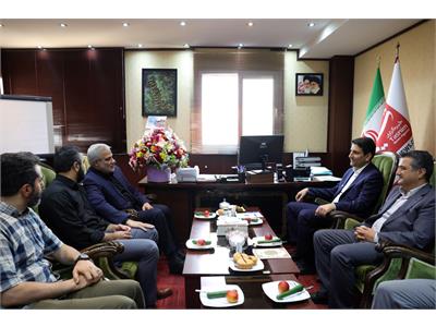 بازدید وزیر ارتباطات از خبرگزاری تسنیم به مناسبت روز خبرنگار