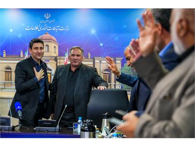 جلسه کمیسیون اقتصادی مجلس شورای اسلامی با وزیر ارتباطات
