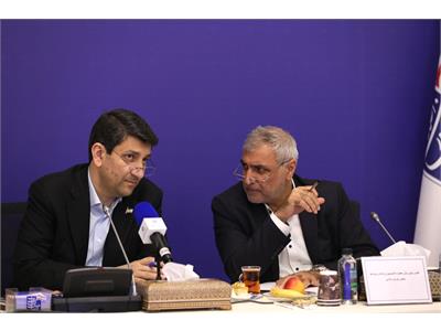 نشست اعضای کمیسیون برنامه و بودجه مجلس با وزیر ارتباطات