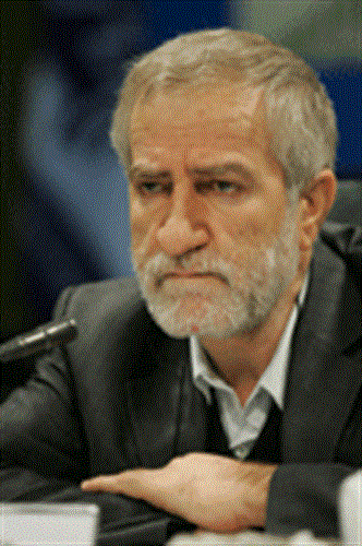 دکتر محمد سلیمانی، خبر داد: تلاش برای به روزرسانی واگذاری تلفن همراه در سال 86
