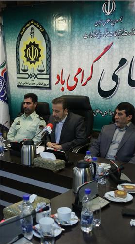 دکتر واعظی : برخورداری از اخلاق درکنار قدرت، توان نیروی انتظامی را  افزایش می دهد