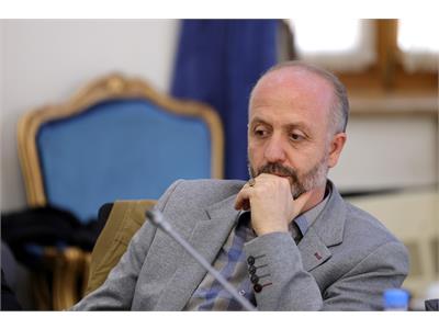 جلسه کمیسیون فرهنگی مجلس با وزیر ارتباطات و فناوری اطلاعات