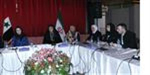 نشست مشترک معاون رییس جمهور و برخی مدیران حوزه زنان ایران با رئیس سازمان خانواده و جمعیت سوریه
