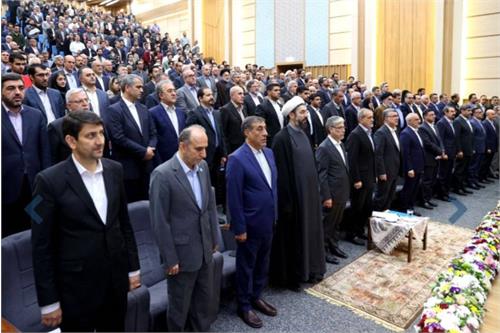 حضور وزیر ارتباطات در جشن آغاز سال تحصیلی دانشگاه ها و مراکز پژوهشی و فناوری
