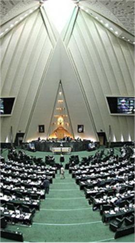 وزیر ارتباطات نمایندگان مجلس را قانع کرد