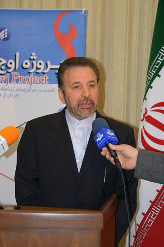 دکترواعظی: آمادگی داریم بازسازی شبکه انتقال اطلاعات عراق، از طریق شرکتهای ایرانی انجام شود
