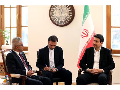 دیدار وزیر ارتباطات با سفیر اندونزی