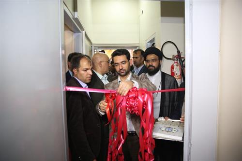 وزیر ارتباطات، پروژه های ارتباطی شهرستان اردستان را افتتاح کرد