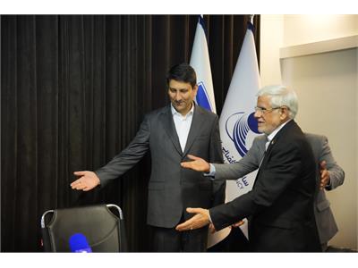 بازدید معاون اول رییس جمهور از سازمان فضایی ایران