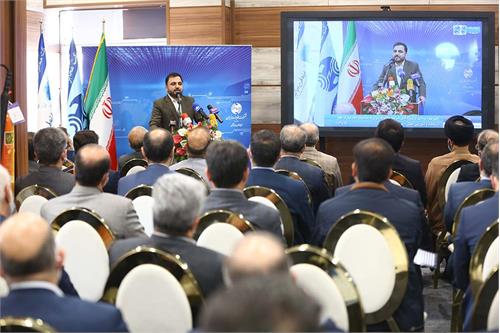 مخابرات ایران باید در توسعه ارتباطات ثابت نقش کلیدی ایفا کند/ شرکت مخابرات به بخش خصوصی میدان دهد