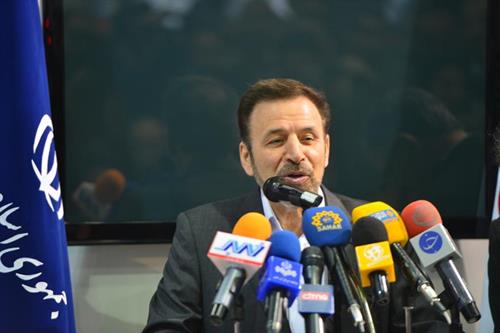 دکتر واعظی : باید در نزدیک‌تر کردن بخش خصوصی به دولتی تلاش کنیم