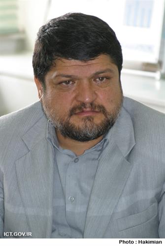 معاون نظارت سازمان تنظیم مقررات خبر داد:  آغاز به کار مشاور خارجی اپراتور سوم تلفن همراه