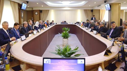 معاون اول رئیس فدراسیون روسیه خبر داد: اتفاق نظر دولت روسیه بر توسعه روابط اقتصادی با ایران