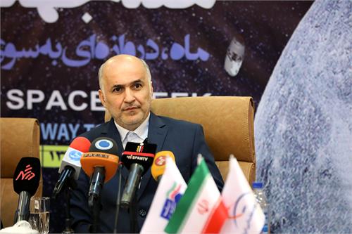 همکاری پژوهشگاه فضایی با سازمان برنامه و بودجه برای خرید تضمینی گندم/واگذاری پروژه های فضایی به دانشگاه ها به ارزش ۱۱۰ میلیارد ریال
