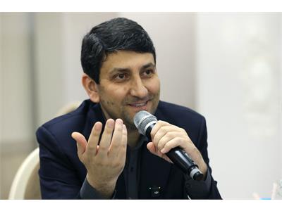 نشست صمیمانه وزیر ارتباطات و فناوری اطلاعات با اصحاب رسانه