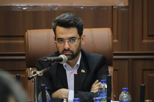 پست بانک باید منابع شرکت های حوزه ICT  را جذب کند