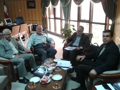 بررسی ضوابط اجرایی و فنی توسعه دولت الکترونیک با حضور معاون توسعه مدیریت و منابع انسانی استانداری گیلان