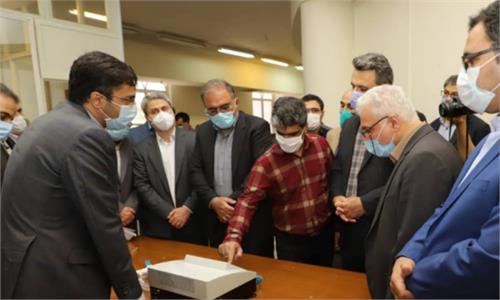 بازدید معاون وزیر بهداشت از کارخانجات مخابراتی ابران