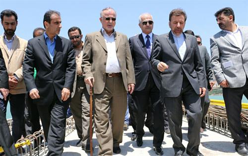 بازدید دکتر واعظی از خط راه آهن قزوین - رشت