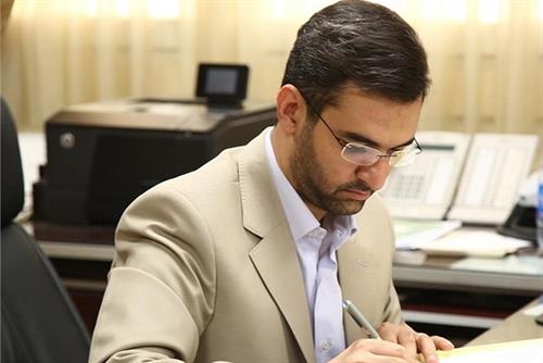 پیام تبریک وزیر ارتباطات و فناوری اطلاعات بمناسبت روز جهانی پست/ آذری جهرمی : رسیدگی به معیشت و بهبود وضعیت اقتصادی کارکنان در اولویت باشد