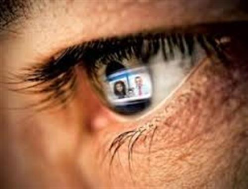 کار با کامپیوتر با نگاه کردن