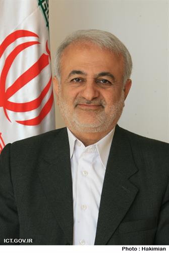 معاون ارتباطات و برنامه ریزی خبر داد: پیش بینی ضریب نفوذ 87 درصدی تلفن همراه در برنامه پنجم
