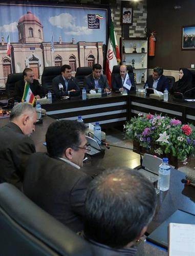 حضور آقای مهندس بهنیا مدیرکل ارتباطات و فناوری اطلاعات استان کرمانشاه در در سومین جلسه هم اندیشی مدیران و عاملین ذیحساب استانها