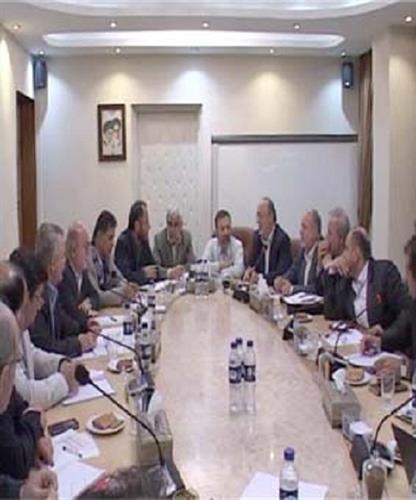 استاندار گیلان گفت : وزارت ارتباطات و فناوری اطلاعات برای حل مشکلات تلفن ثابت مسکن مهر رشت 150 میلیارد ریال اختصاص داد.