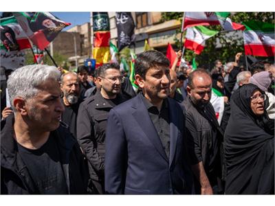 حضور وزیر ارتباطات در مراسم اربعین رهبر شهید