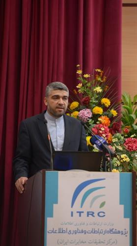 دکترخوانساری:‌ یکپارچگی در توانمندسازی امور پژوهش، توسعه و نوآوری ضروری است