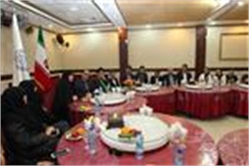 مولاوردی در جمع اعضای کانون وکلای قزوین: وکلا دولت را در شناسایی کاستی های قوانین یاری کنند